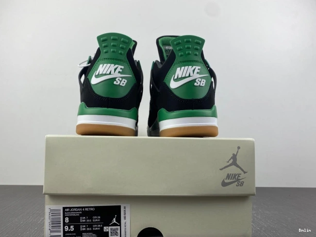 Boostmaster lin 4 Jordan Retro SB DR5415-030 0630